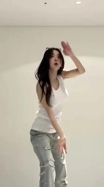 Cô gái Trung Quốc xinh đẹp đang nhảy múa 381 #shorts #tiktok #douyin #dance #beautiful