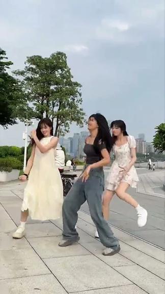 Cô gái Trung Quốc xinh đẹp đang nhảy múa 371 #shorts #tiktok #douyin #dance #beautiful